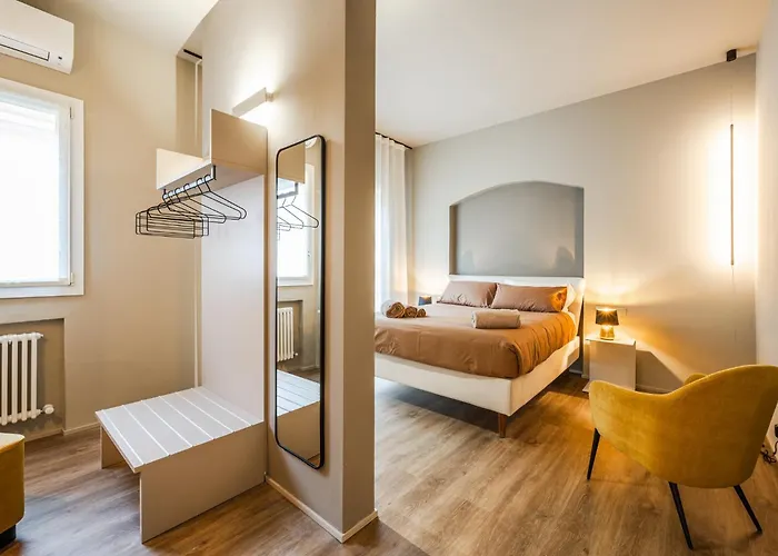 Villa Urban Free Parking - Private Garden